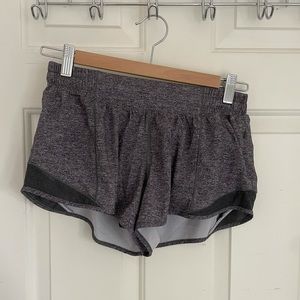 Lululemon Hotty Hot Short 2.5”
